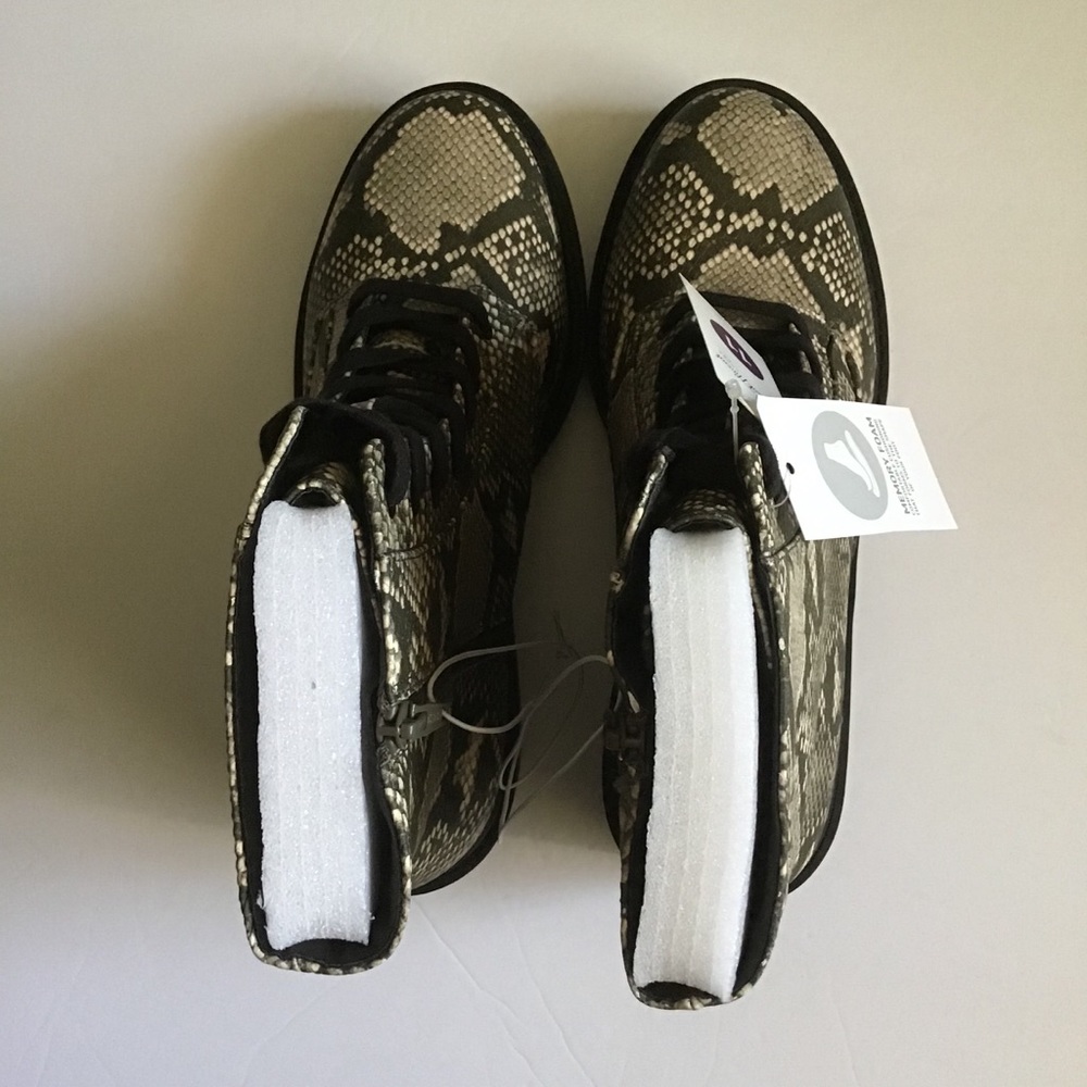 ⭐️ NIB BRIE COMBAT BOOT - Picture 14 of 15